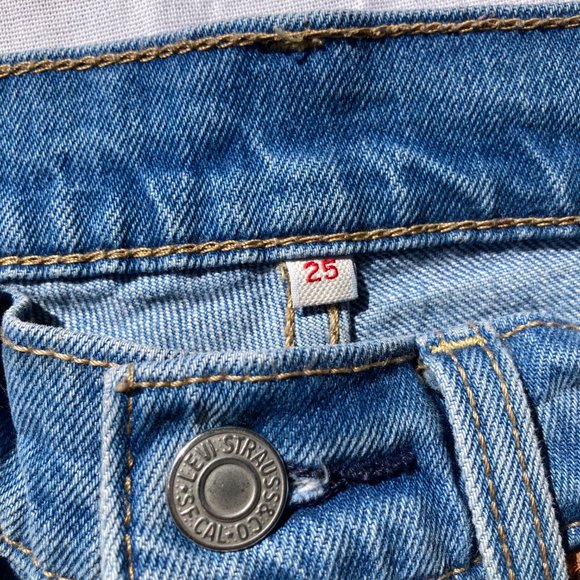 LEVI'S Wedgie Rough Tide High Rise Straight Leg Raw Hem Cropped Jeans, Size 25 - Picture 13 of 15